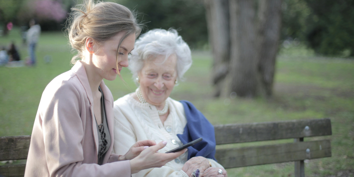 the role of digital tools in modern caregiving