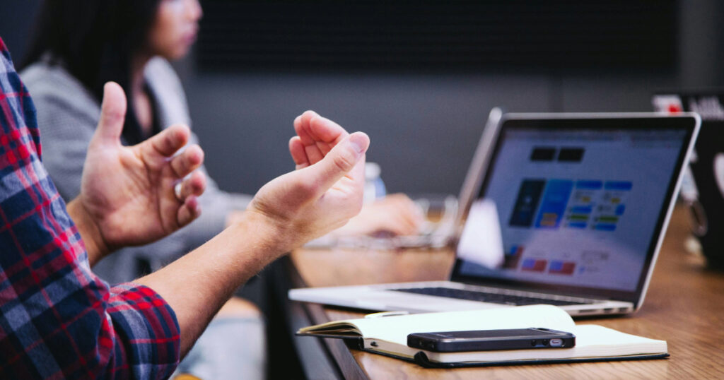 marketing colleagues working together